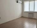 2-комнатная квартира · 54.8 м² · 4/9 этаж, мкр Нурсая, Таумыш Жумагалиева 17А Блок 1 — Дом находиться напротив ЖК Модерн Сити за 23 млн ₸ в Атырау — фото 8