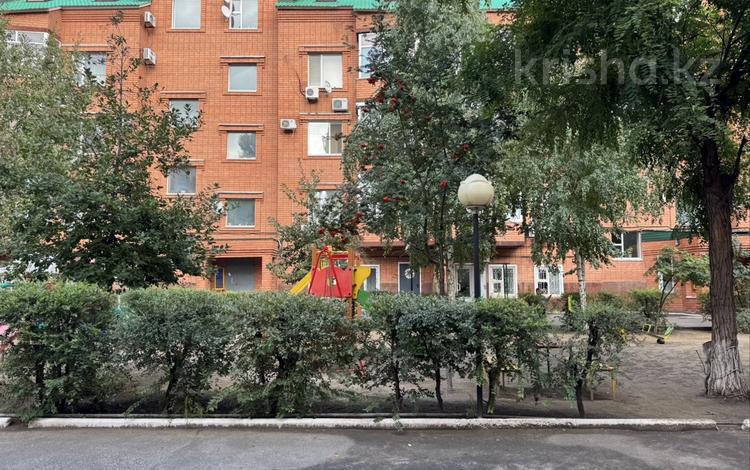 3-комнатная квартира · 130 м² · 5/5 этаж, Ескалиева 293 за 250 000 ₸ в Уральске — фото 33
