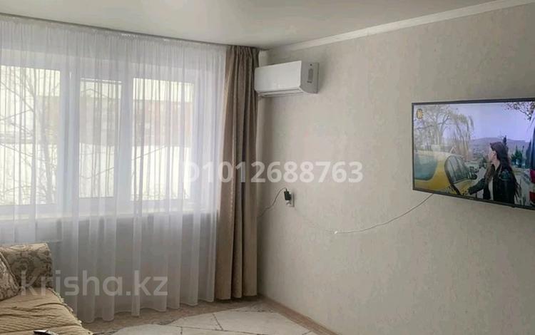 3-бөлмелі пәтер · 61.5 м² · 1/5 қабат, Камзина 5, бағасы: 14 млн ₸ в Аксу — фото 2