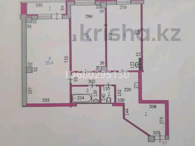 2-комнатная квартира, 80 м², 4/10 этаж, Набережная 85 за 18.9 млн 〒 в Актобе, мкр. Курмыш