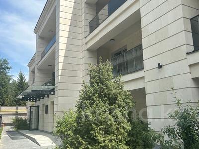 Продажа квартир в Алматы: 4-комнатная квартира · 224.3 м² · 3/3 этаж, Чайкиной 5/1 — Достык-Чайкина за 350.4 млн 〒 4-комнатная квартира · 224.3 м² · 3/3 этаж, Чайкиной 5/1 — Достык-Чайкина за 350.4 млн 〒 в Алматы, Медеуский р-н