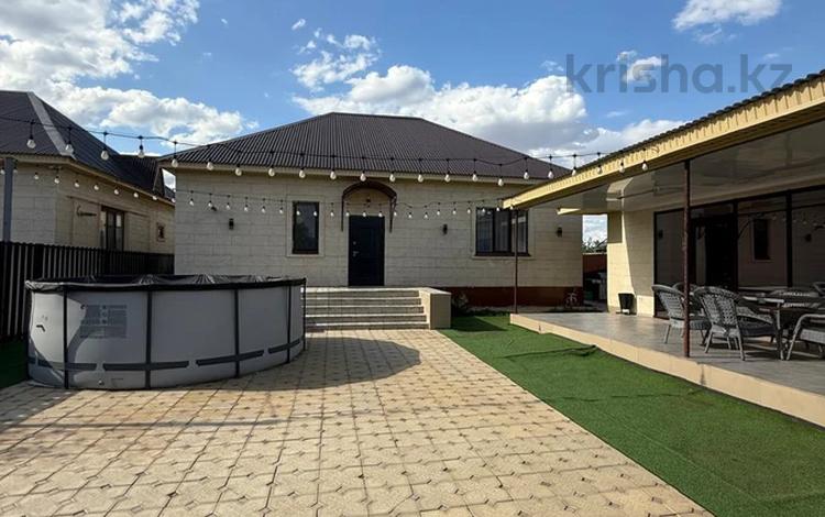 Дом · 3 комнаты · 150 м², Ислямова 218 за 70 000 〒 в Уральске — фото 2