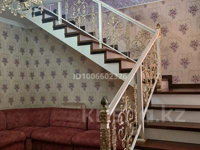 Жеке үй · 7 бөлме · 240 м² · 8 жүзд., мкр Асар-2 1442/2 — Шымсити, бағасы: 60 млн ₸ в Шымкенте, Абайский р-н