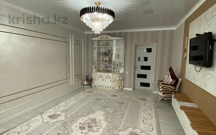 3-комнатная квартира · 72.8 м² · 5/5 этаж, мкр. Алтын орда 25 за 26.5 млн ₸ в Актобе — фото 14