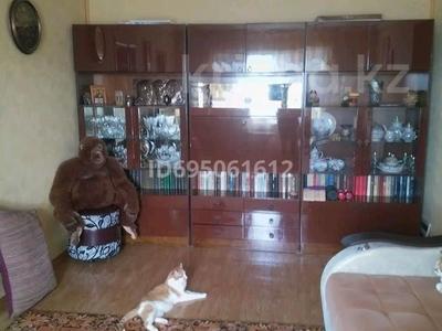 Продажа квартир в Улытау обл.: 4-комнатная квартира · 64 м² · 5/5 этаж, Мусы Жалиля 14 за 17 млн 〒 4-комнатная квартира · 64 м² · 5/5 этаж, Мусы Жалиля 14 за 17 млн 〒 в Жезказгане