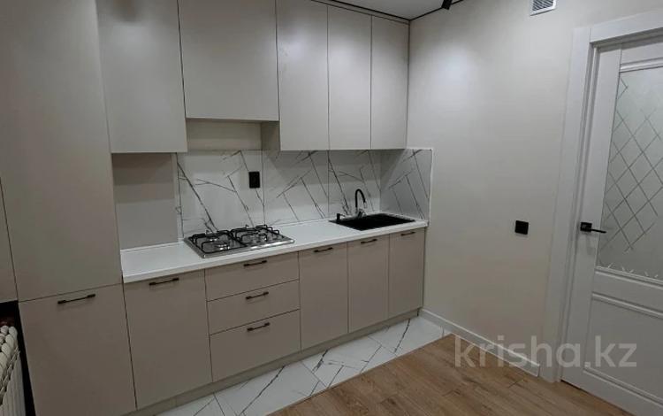 2-бөлмелі пәтер · 54 м² · 1/5 қабат, мкр 8, братьев 273, бағасы: 19 млн ₸ в Актобе — фото 2