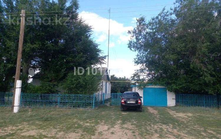 Отдельный дом · 4 комнаты · 90 м² · 10 сот., Есет батыр (Максим) — Павловка за 4.9 млн ₸ в Алге — фото 2