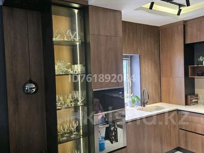 Отдельный дом · 6 комнат · 190 м² · 6 сот., Свободная — Суворова за 105 млн 〒 в Алматы, Турксибский р-н