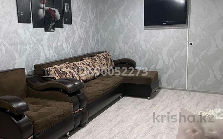 2-комнатная квартира · 46 м² · 1/5 этаж, Крылова 84 — Крылова, Ауэзова, Лихарева за 12 000 ₸ в Усть-Каменогорске, Ульбинский — фото 15