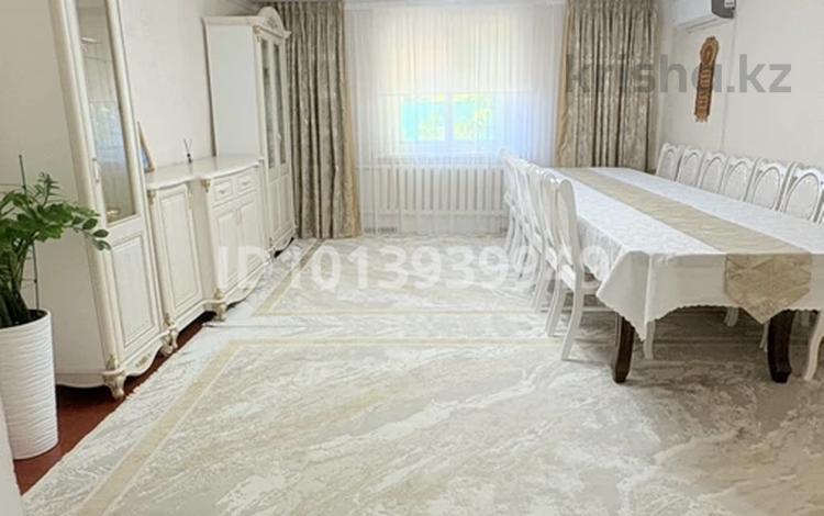 Жеке үй · 4 бөлме · 120 м² · 8 жүзд., Койгелды батыр 25А — Возле школа ДОСАФ, бағасы: 8 млн ₸ в Каратау — фото 2