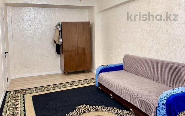 1-комнатная квартира · 40 м² · 3/5 этаж, Утеген Батыра 71А за 230 000 ₸ в Алматы, Ауэзовский р-н — фото 2