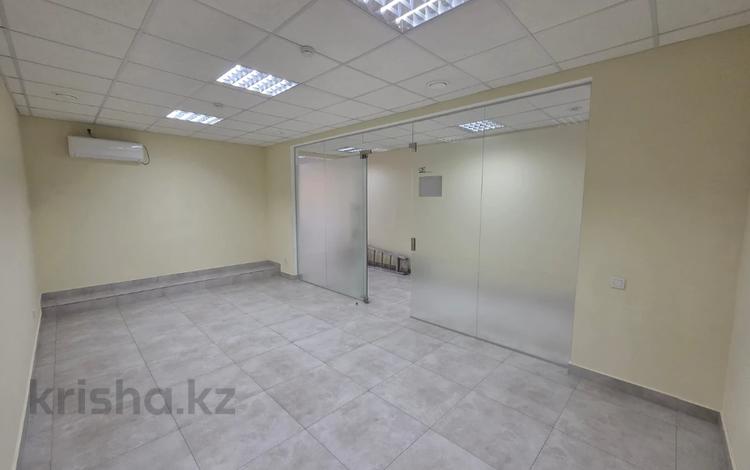 Свободное назначение, офисы, образование, кабинеты и рабочие места · 18.2 м² за 139 496 ₸ в Астане, Есильский р-н — фото 2