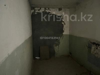 3-комнатная квартира · 87 м² · 2/5 этаж, Абая 71 — Магазин Даминант за 10 млн 〒 в Риддере