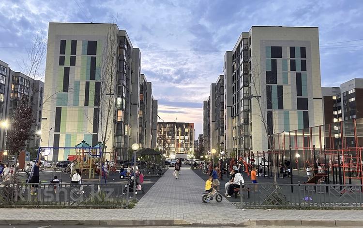 3-комнатная квартира · 67 м² · 2/9 этаж, мкр Шугыла 340/35 к17 за 220 000 ₸ в Алматы, Наурызбайский р-н — фото 2