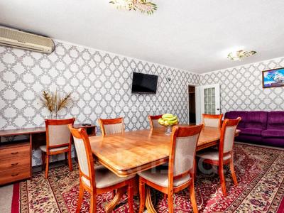 3-бөлмелі пәтер · 120 м², Самал 8, бағасы: 20 000 ₸ в Астане, Сарыарка р-н