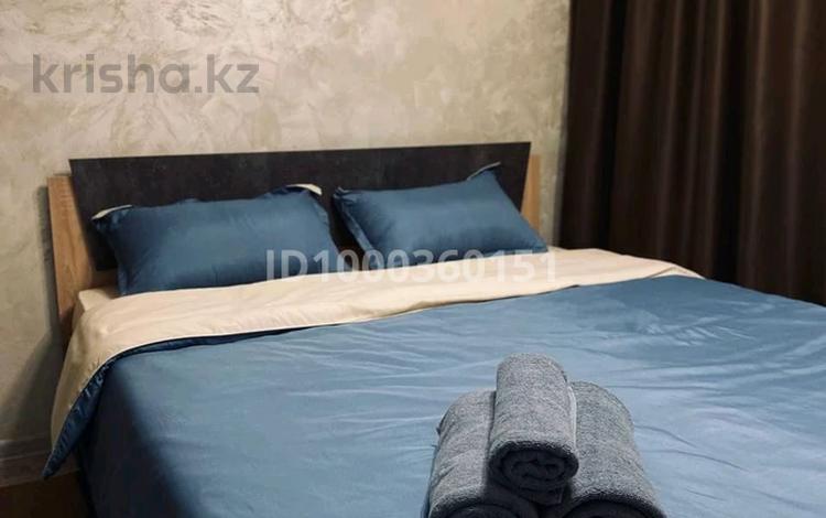 1-бөлмелі пәтер · 32 м² · 1/4 қабат, Камзина 94 — Batyr mall, бағасы: 2 000 〒 в Павлодаре — фото 2