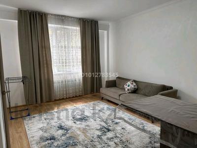 2-бөлмелі пәтер · 40 м² · 1/10 қабат, мкр Аксай-1 11/7, бағасы: 250 000 ₸ в Алматы, Ауэзовский р-н