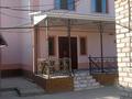 Отдельный дом · 10 комнат · 320 м² · 6 сот., Абуова 61 — Пересечение улицы Журбы (сзади скорой помощи ) за 65 млн ₸ в 