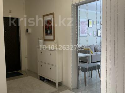 3-бөлмелі пәтер · 87.7 м² · 2/5 қабат, мкр 13-й, мкр 13-й 16, бағасы: ~ 41.8 млн ₸ в Алматы, Алатауский р-н
