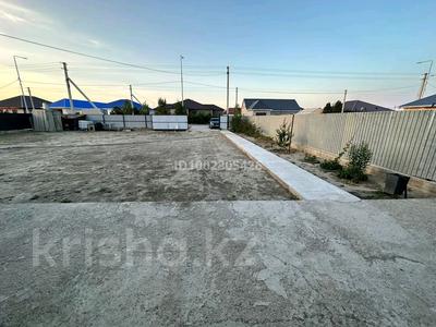 Жеке үй · 3 бөлме · 95 м² · 8.1 жүзд., Бірлік-2 -ш/а., 22 8, бағасы: 27 млн ₸ в Атырау, мкр Бирлик-2