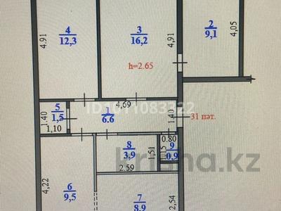 4-бөлмелі пәтер · 72 м² · 1/5 қабат, 10 микрорайон 9, бағасы: 20.5 млн 〒 в Аксае