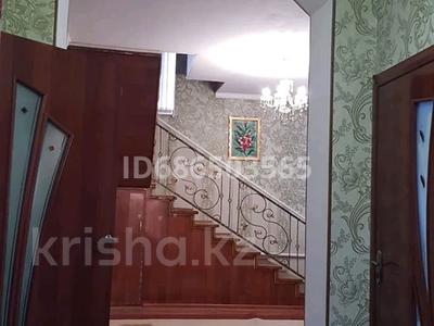 Отдельный дом · 7 комнат · 220 м², Самал базар Рыскулова — Дастур, Дулатова, за Самал базаром недалеко 87 школа за 250 000 〒 в Шымкенте