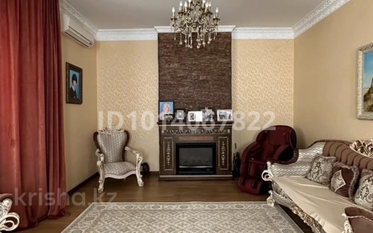 Отдельный дом · 7 комнат · 320 м² · 10 сот., мкр "Толкын-2" 109 за 1.8 млн ₸ в Актау, мкр "Толкын-2" — фото 10
