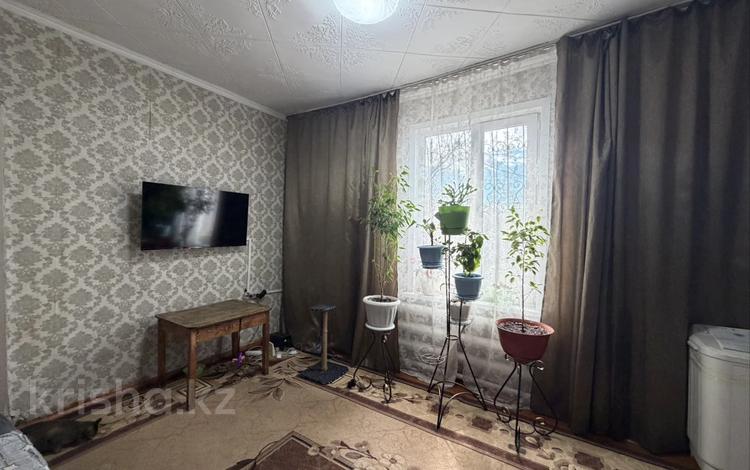 Үйдің бір бөлігі · 2 бөлме · 40 м² · 3 жүзд., 1 околоток 2, бағасы: 7.5 млн ₸ в Семее — фото 2