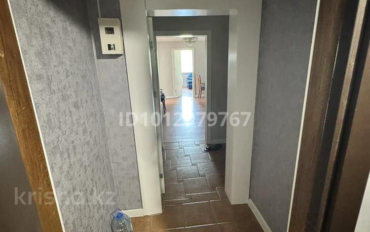 4-комнатная квартира · 85 м² · 4/5 этаж, едыге би 76 — 1 мая -Крупской за 34 млн ₸ в Павлодаре — фото 2