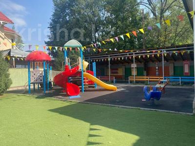 Свободное назначение · 400 м² за 450 млн 〒 в Алматы, Медеуский р-н