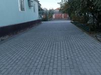 Отдельный дом · 6 комнат · 160 м² · 20 сот., Б.Момышулы 55 — Школа 85 за 30 млн 〒 в Байконуре