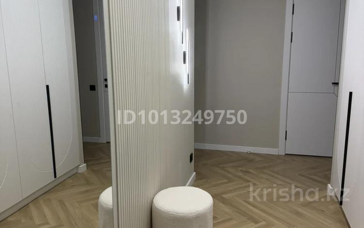 3-бөлмелі пәтер · 85 м² · 6/17 қабат, Ауэзова 2/4 — Ауэзова, ниже Гоголя, бағасы: 500 000 ₸ в Алматы, Алмалинский р-н — фото 2