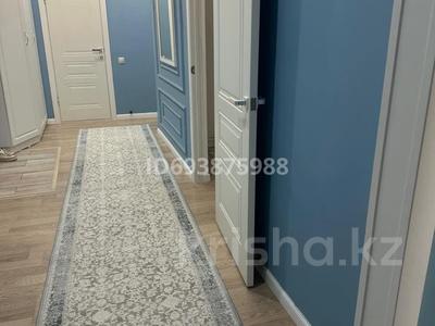 2-комнатная квартира · 90 м² · 9/10 этаж, мкр. Алтын орда, Халелел Досмухамбетова 19д за 300 000 ₸ в Актобе