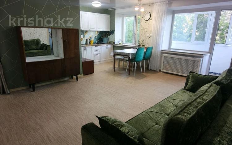3-бөлмелі пәтер · 59 м² · 4/5 қабат, Победы, бағасы: 10 млн ₸ в Темиртау — фото 2