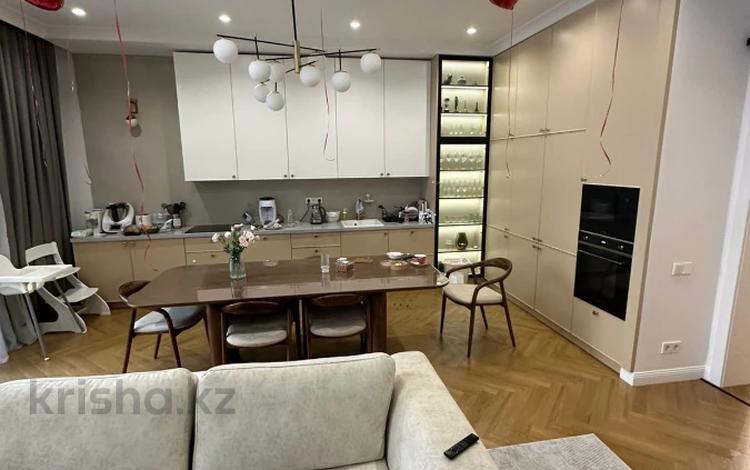 5-бөлмелі пәтер · 250 м² · 1/7 қабат, Митина 4, бағасы: 340 млн ₸ в Алматы, Медеуский р-н — фото 2