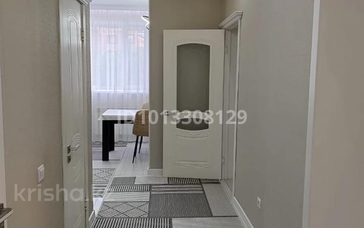 2-бөлмелі пәтер · 60.6 м² · 1/5 қабат, Габдулина — Абылкасымова Габдуллина, бағасы: 33 млн ₸ в Кокшетау — фото 2