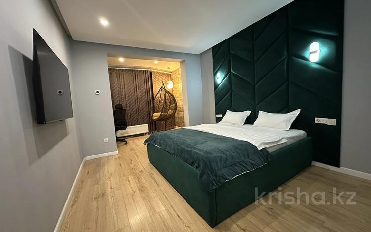 2-бөлмелі пәтер · 70 м² · 6/15 қабат, Наурызбай батыра 50 — Жибек Жолы, Арбат, бағасы: 40 000 ₸ в Алматы, Алмалинский р-н — фото 34