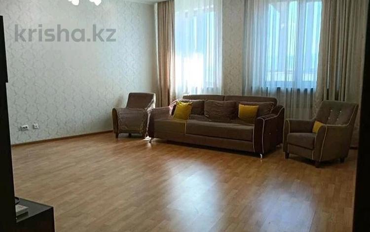 2-бөлмелі пәтер · 90 м² · 6/13 қабат, Варламова 33, бағасы: 63.8 млн ₸ в Алматы, Алмалинский р-н — фото 2