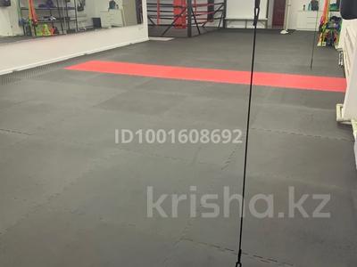 Фитнес и спорт, студии · 176 м² за 150 000 〒 в Атырау, мкр Атырау