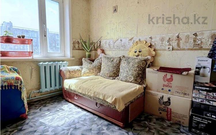 3-комнатная квартира · 42 м² · 5/5 этаж, мкр Новый Город, Абдирова 28/2 за 14.5 млн ₸ в Караганде, Казыбек би р-н — фото 2