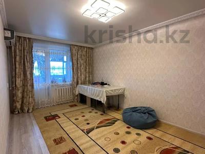 2-комнатная квартира · 50 м² · 9/9 этаж, мкр 8, Братья Жубановых за 13.5 млн ₸ в Актобе