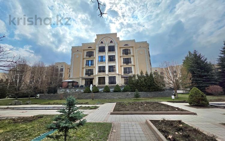 4-бөлмелі пәтер · 187 м² · 4/4 қабат, Мирас 53–64, бағасы: 215 млн ₸ в Алматы, Бостандыкский р-н — фото 20