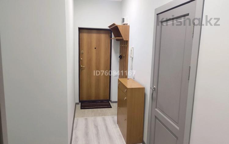 1-бөлмелі пәтер · 50 м² · 2/16 қабат, мкр. Алмагуль, Мкр Алмагуль, бағасы: 190 000 ₸ в Атырау — фото 2
