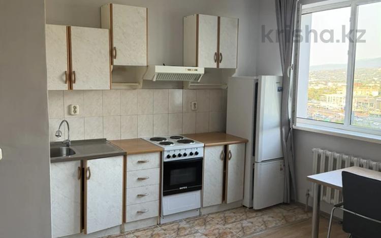 2-комнатная квартира · 20 м² · 10/16 этаж, Розыбакиева 289 за 250 000 ₸ в Алматы, Бостандыкский р-н — фото 2