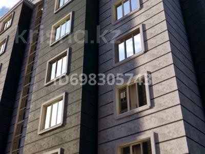 Продажа квартир в Мангистауской обл.: 2-комнатная квартира · 84.5 м² · 3/8 этаж, 29а мкр 38/8 за 11 млн 〒 2-комнатная квартира · 84.5 м² · 3/8 этаж, 29а мкр 38/8 за 11 млн 〒 в Актау