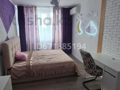 2-комнатная квартира · 84 м² · 10/11 этаж, Набережная 85 за 18 млн 〒 в Актобе, мкр. Курмыш