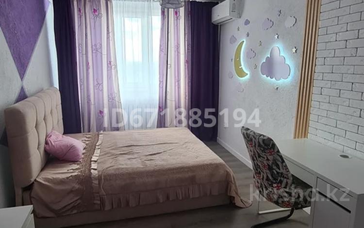 2-комнатная квартира · 84 м² · 10/11 этаж, Набережная 85 за 16.7 млн ₸ в Актобе, мкр. Курмыш — фото 22