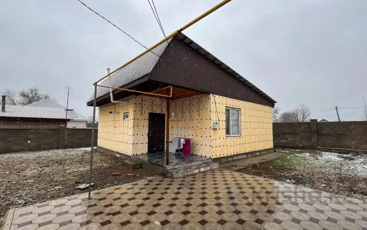 Отдельный дом · 3 комнаты · 62 м² · 8 сот., Еркин — Гагарина за 21 млн ₸ в Талдыкоргане — фото 2