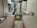 3-комнатная квартира · 61 м² · 3/5 этаж, Пришахтинск, Пришахтинск, 22й микрорайон 22 за 19 млн ₸ в Караганде, Алихана Бокейханова р-н — фото 3