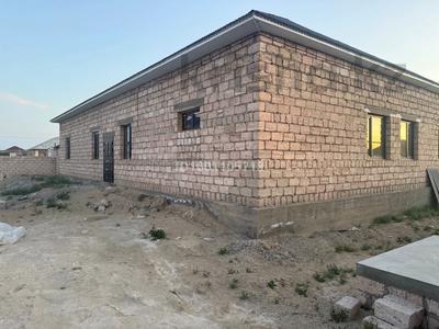Отдельный дом · 4 комнаты · 360 м² · 1200 сот., Алау 61-63 за 30 млн ₸ в Баскудуке